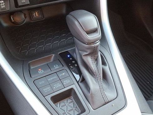 Certified 2023 Toyota RAV4 XLE image 14