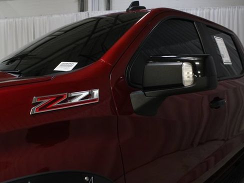 Used 2022 Chevrolet Silverado 1500 LT Trail Boss w/ Safety Package AWD/4WD image 32