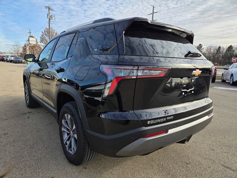 New 2026 Chevrolet Equinox LT w/ Convenience Package II AWD/4WD image 5