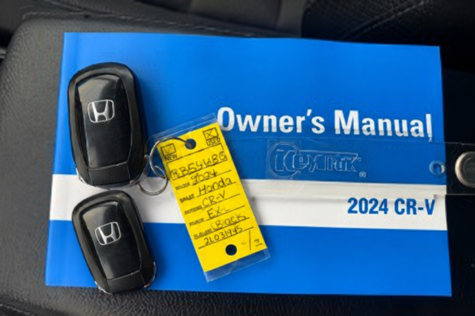 Used 2024 Honda CR-V EX image 11