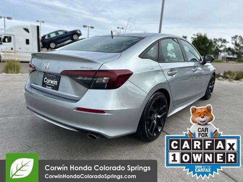 Used 2025 Honda Civic Sport image 10