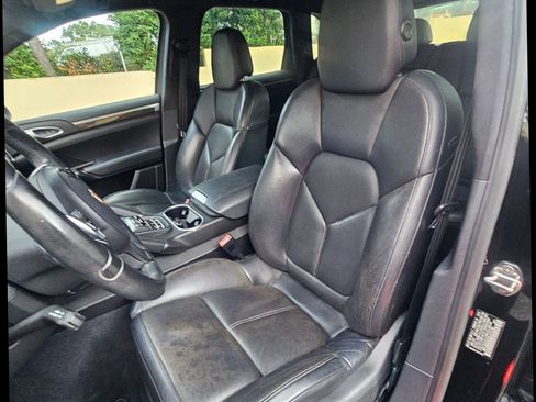 Used 2013 Porsche Cayenne GTS AWD/4WD image 10