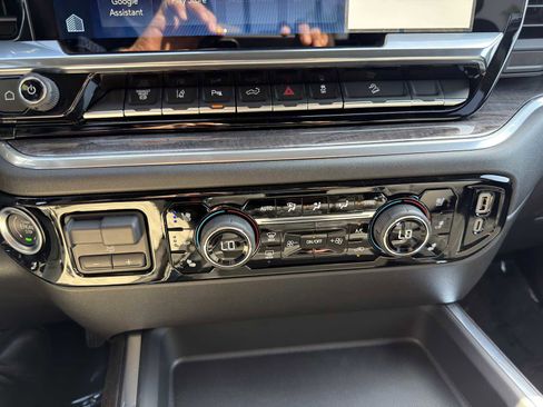 New 2025 Chevrolet Silverado 2500 LTZ w/ Trail Boss Package image 29