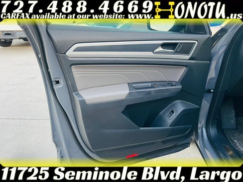 Used 2021 Volkswagen Atlas Cross Sport SE FWD image 13