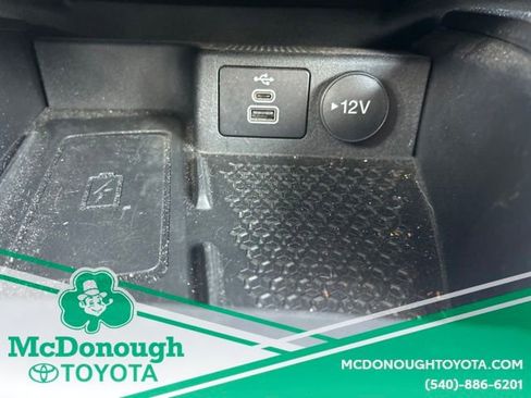 Used 2023 Ford Bronco Sport Outer Banks w/ Tech Package AWD/4WD image 27