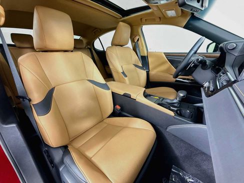 Used 2023 Lexus ES 300h w/ Premium Package FWD image 29