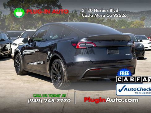 Used 2024 Tesla Model Y Long Range AWD/4WD image 2