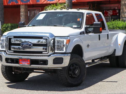 Used 2012 Ford F350 XLT AWD/4WD image 4