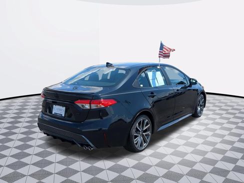 Used 2021 Toyota Corolla SE w/ SE Premium Package FWD image 7