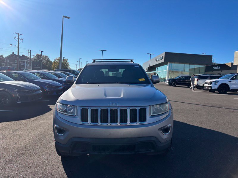 Used 2015 Jeep Grand Cherokee Laredo w/ Quick Order Package 23E RWD image 2