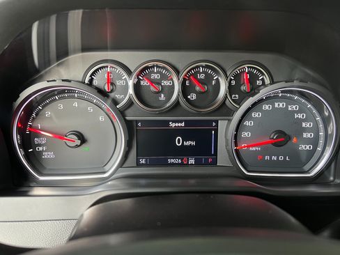 Used 2019 Chevrolet Silverado 1500 LT w/ Convenience Package AWD/4WD image 14