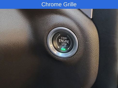 Used 2021 GMC Sierra 1500 SLT image 30