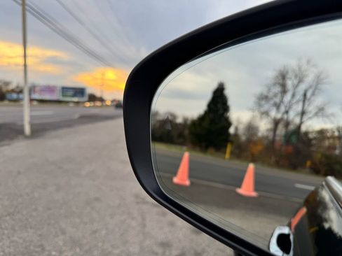 Used 2018 Maserati Quattroporte S GranLusso image 13