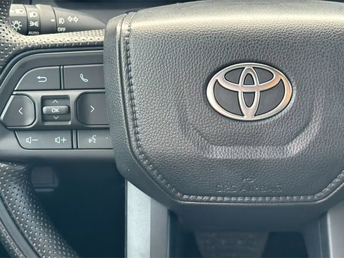 New 2025 Toyota Tacoma SR5 image 27