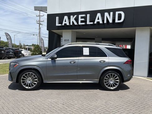 Used 2025 Mercedes-Benz GLE 350 4MATIC image 3