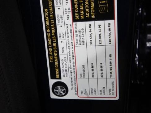 Used 2017 Mercedes-Benz GLS 450 4MATIC image 36