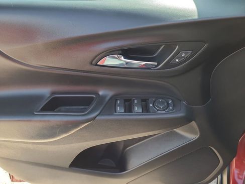 Certified 2021 Chevrolet Equinox LT image 23