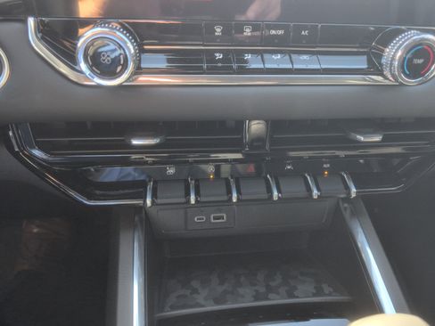 New 2026 GMC Canyon Elevation image 21