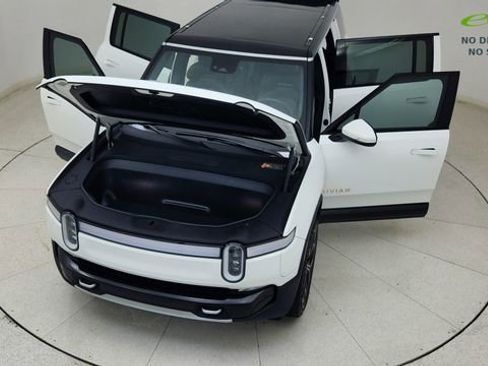 Used 2024 Rivian R1S Adventure AWD/4WD image 86