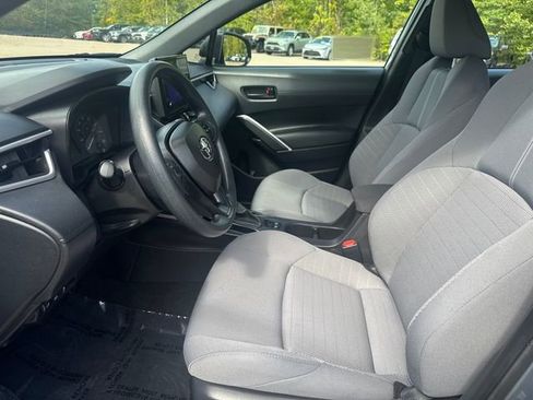 Certified 2025 Toyota Corolla Cross AWD Hybrid image 41