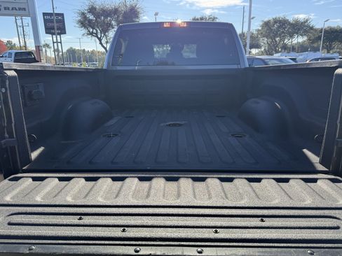 Used 2025 RAM 2500 Lone Star image 29