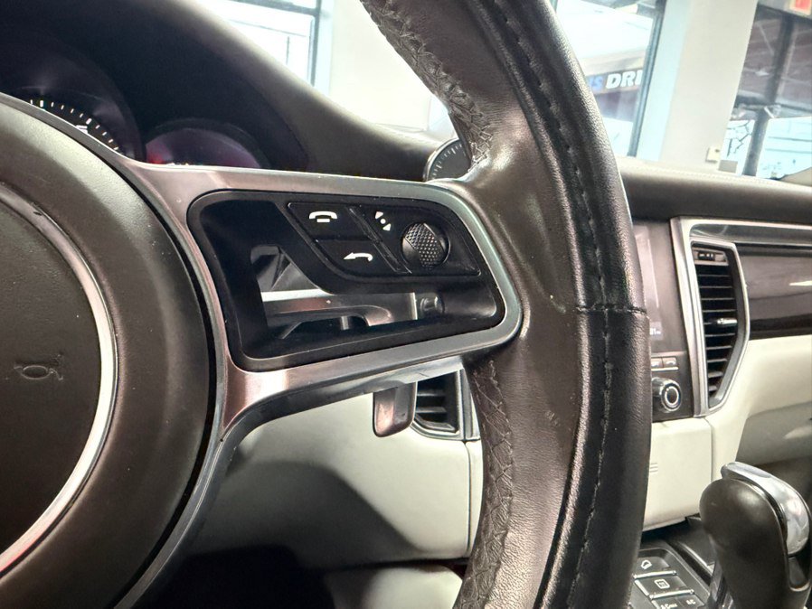Used 2018 Porsche Macan S AWD/4WD image 60
