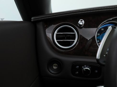 Used 2016 Bentley Continental GT AWD/4WD image 33