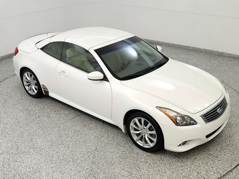 Used 2013 INFINITI G37 Convertible w/ Premium Pkg RWD image 13