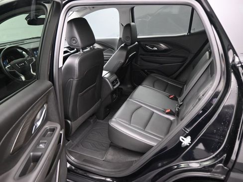 Used 2022 GMC Terrain SLT w/ LPO, Floor Liner Package image 20