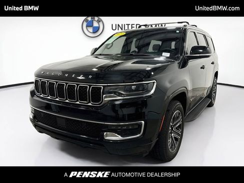 Used 2023 Jeep Wagoneer 4WD w/ Premium Group I image 1