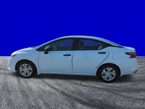 Used 2021 Nissan Versa S image 7