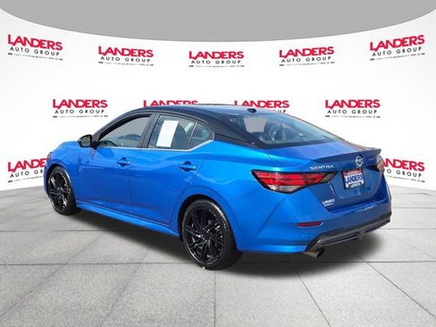 Used 2022 Nissan Sentra SR w/ SR Premium Package FWD image 5