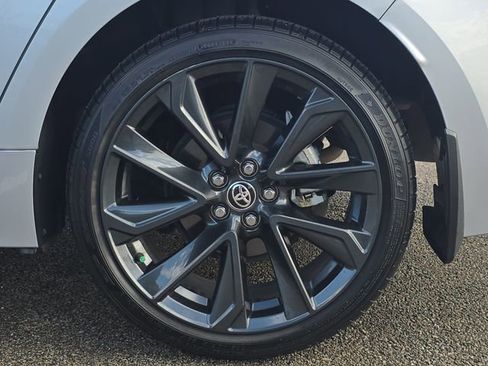 Used 2024 Toyota Corolla SE image 32