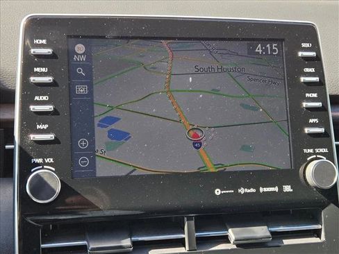 Used 2021 Toyota Avalon Limited image 12