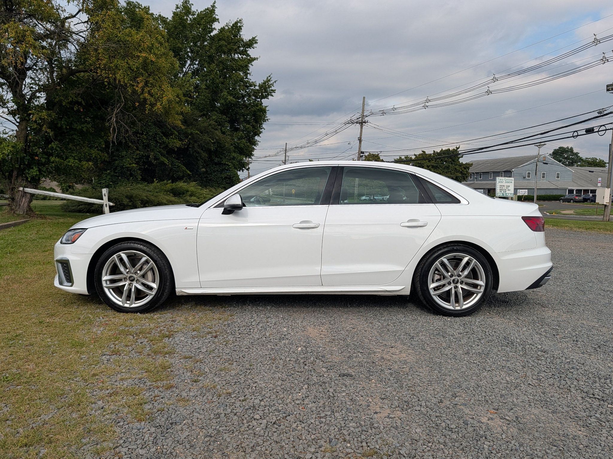 Used 2024 Audi A4 2.0T Premium Plus AWD/4WD image 9