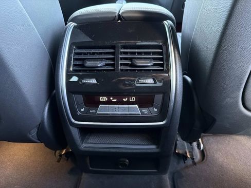 Used 2023 BMW X5 xDrive40i w/ Executive Package AWD/4WD image 23