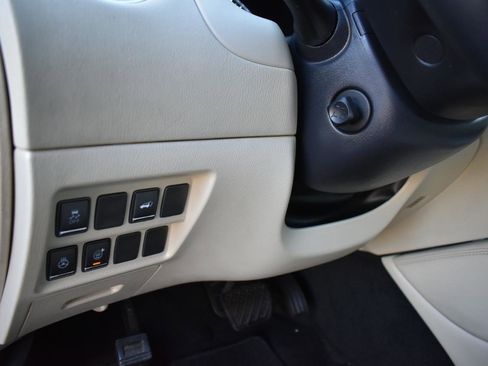 Used 2019 INFINITI QX60 Luxe w/ Essential Package image 45