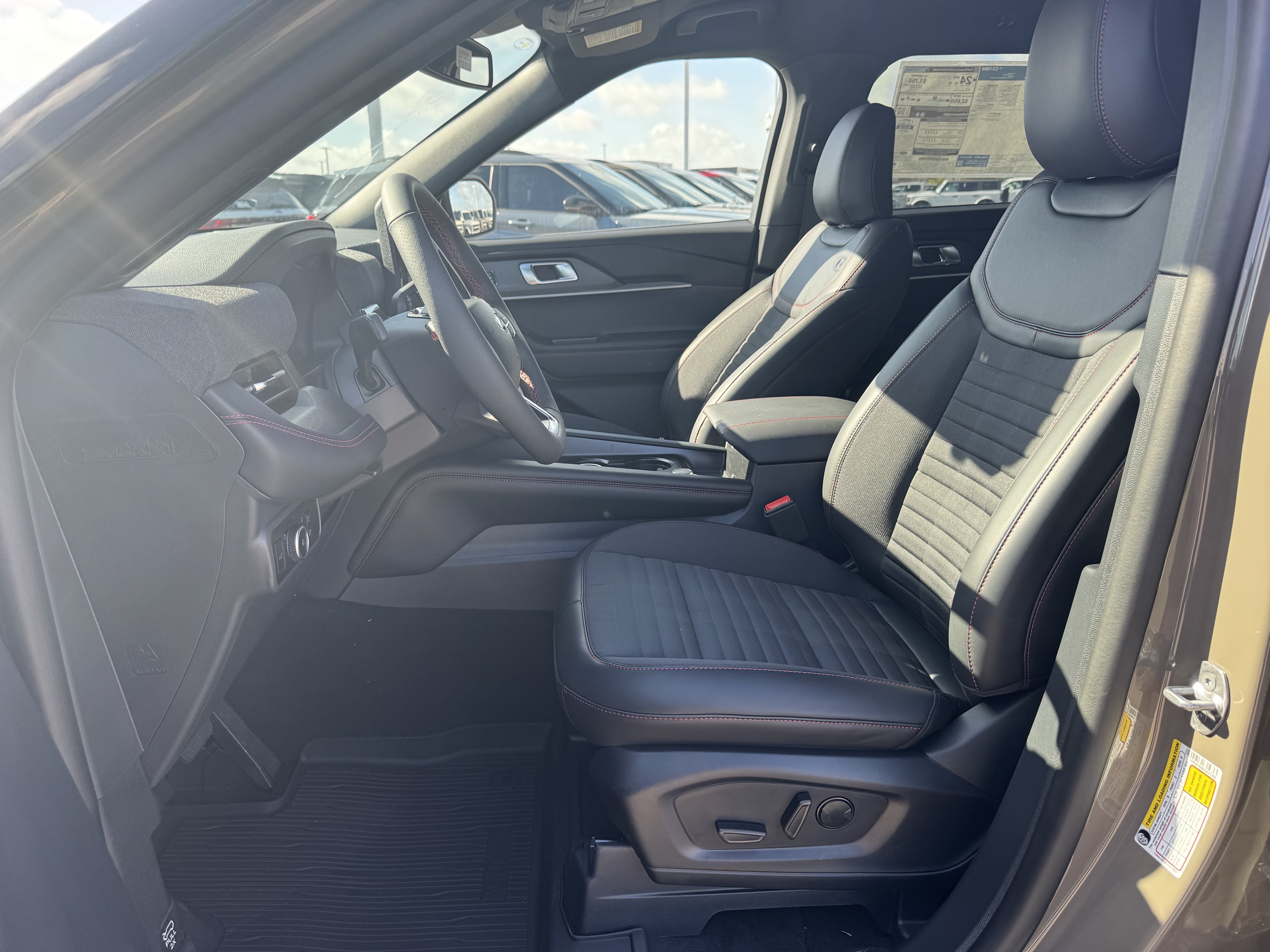 New 2026 Ford Explorer ST-Line w/ ST-Line Street Pack RWD image 19