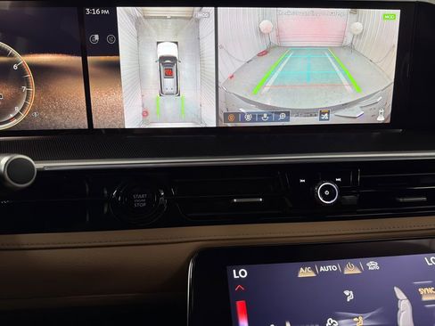 New 2026 INFINITI QX80 Luxe image 10