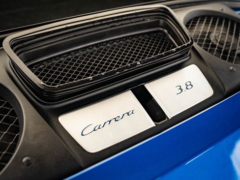 Used 2015 Porsche 911 Carrera S image 22