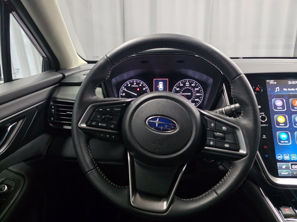 Certified 2025 Subaru Outback Premium AWD/4WD image 11