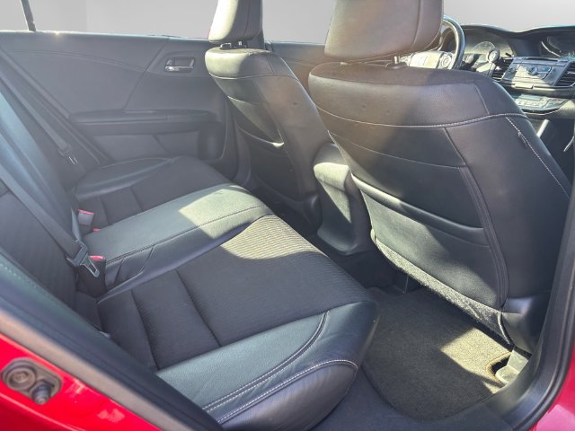 Used 2016 Honda Accord Sport image 13