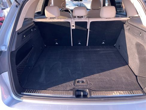 Used 2022 Mercedes-Benz GLC 300 4MATIC image 26