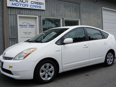 Used 2006 Toyota Prius FWD image 4