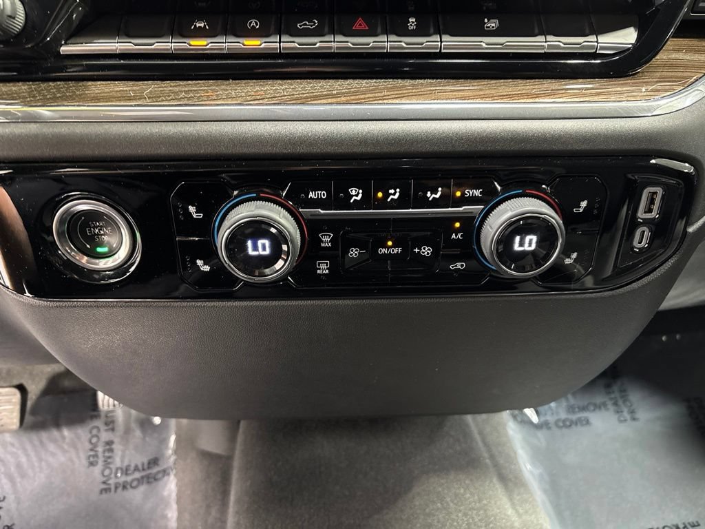 Used 2024 Chevrolet Silverado 1500 LT AWD/4WD image 23