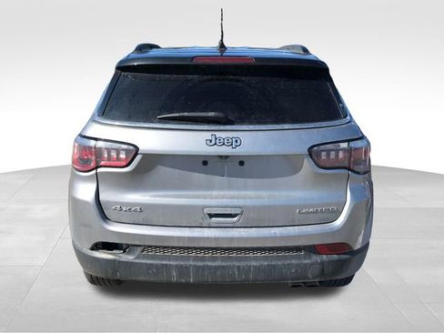 Used 2019 Jeep Compass Limited image 9