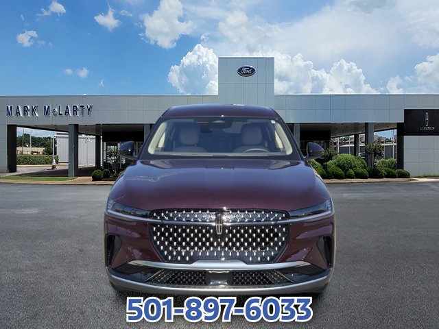 Certified 2025 Lincoln Nautilus Premier AWD/4WD image 8