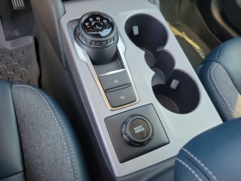 Used 2023 Ford Bronco Sport Outer Banks w/ Tech Package AWD/4WD image 19