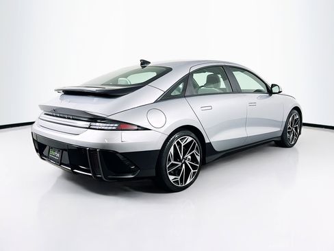 Used 2024 Hyundai Ioniq 6 SEL image 9