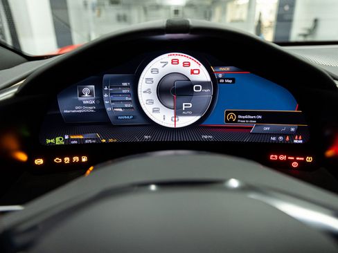 Used 2022 Ferrari Roma image 22